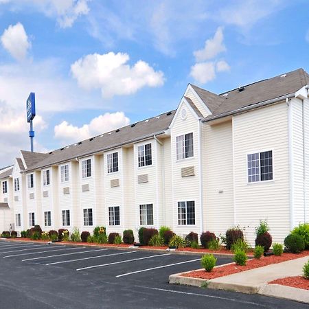Microtel Inn And Suites Clarksville Exteriér fotografie