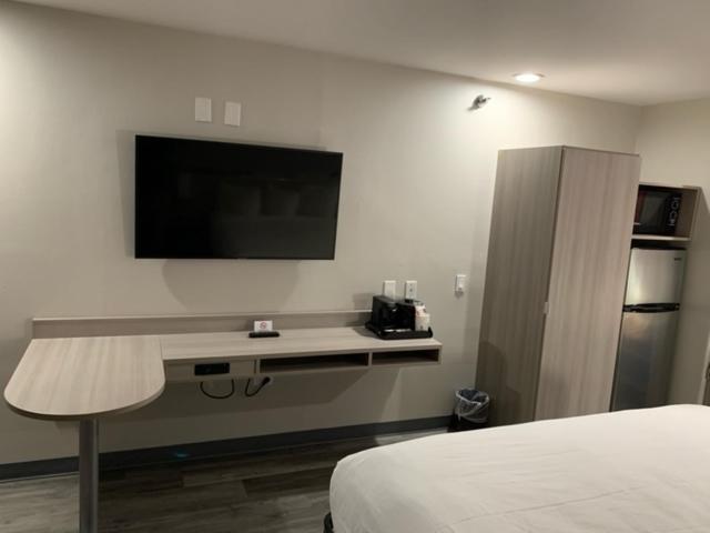 Microtel Inn And Suites Clarksville Exteriér fotografie